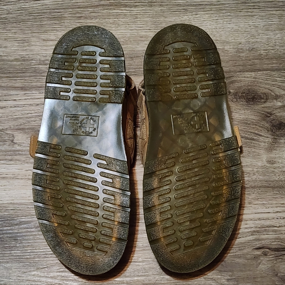 Dr. Martens Jorge II Tan Leather Backstrap Clogs - Picture 3 of 8